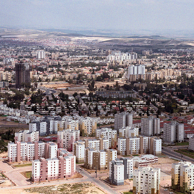 Evacuating Israel after the Hamas attacks