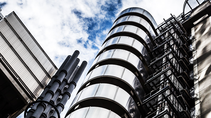 Control Risks partnership with Hiscox