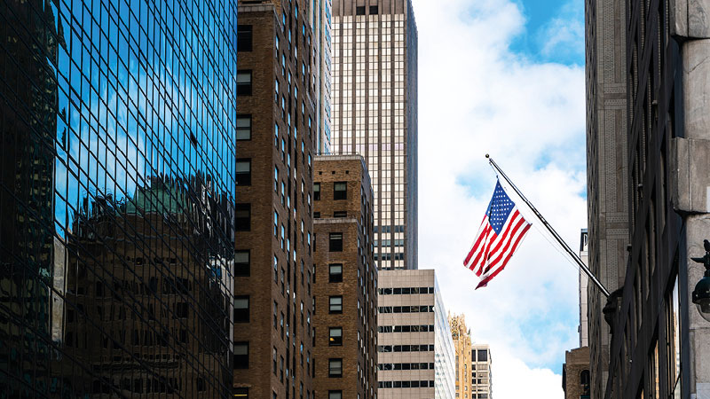 Overcoming obstacles to cloud adoption in the US financial sector